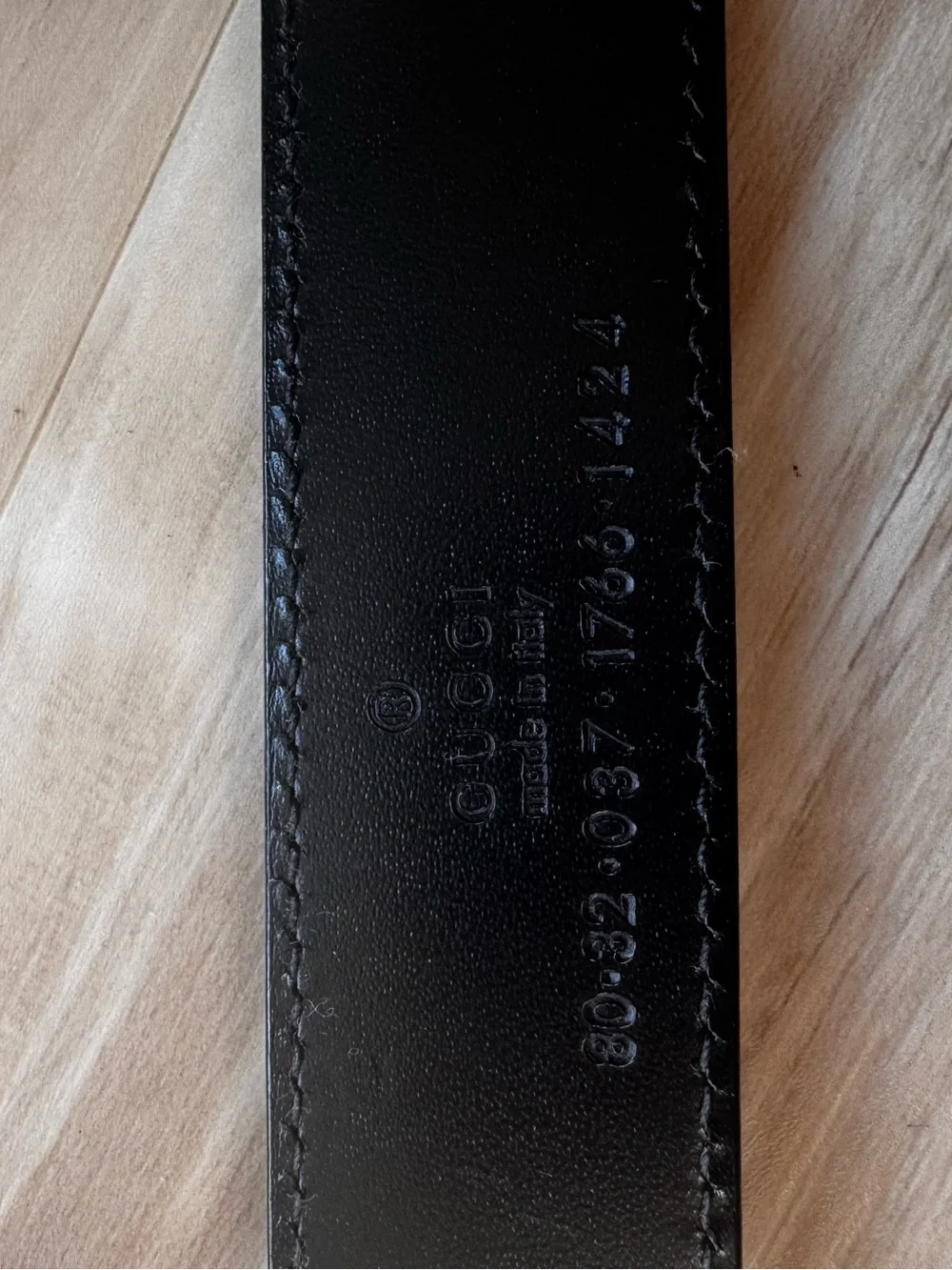 Authentic GUCCI Double Tiger Head Buckle Leather Belt 80・32・037・1766・1424 Black - Picture 6 of 7